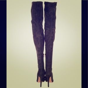 Sergio Rossi Suede over the knee boots Size 7,5